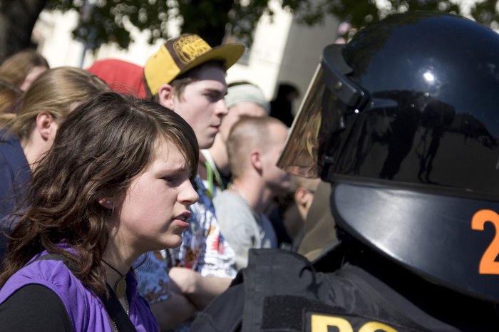 Delnicka_strana_a_Antifa_70.jpg
